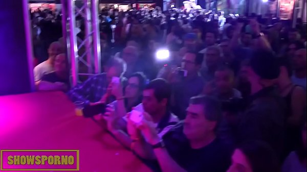 Hot teens shibari show