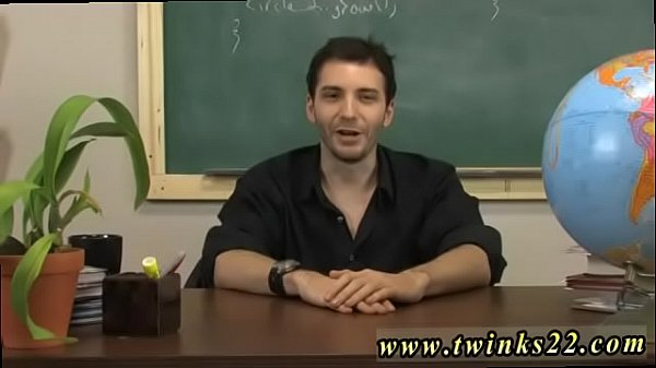 Zigaretten rauchende heiße Männer, Pornos, schwuler Fetisch und Männerficken in die Luft