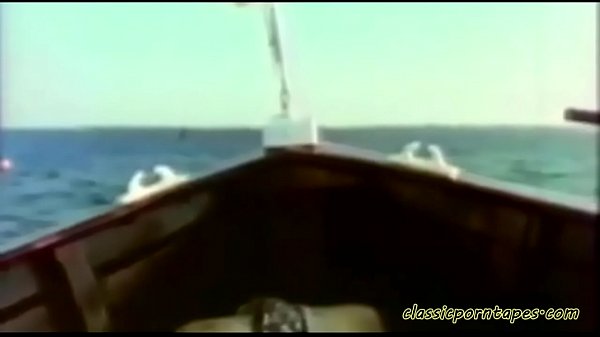 Free35 Festa selvaggia in barca interrazziale