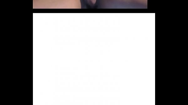 Chico guapo se pajea la polla