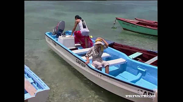 Henriette Blond ottiene un viso al bancomat