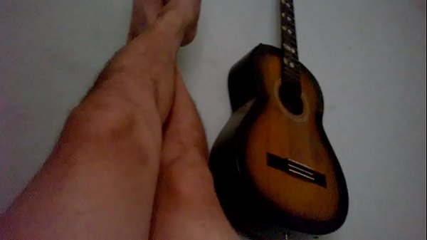 MASTURBAZIONE PER LA CROCE DI DIO: DOLCE AMORE E SESSO ESTREMO.