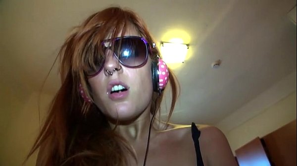 Corrida en las gafas de Nena Gogo