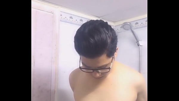Gay vietnamita azulado 6