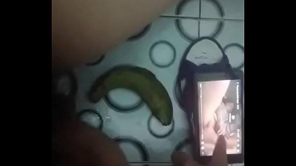 thủ d&acirc_m bằng vỏ chuối