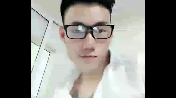 Gay Hải Ph&ograve_ng Show Blued (1)