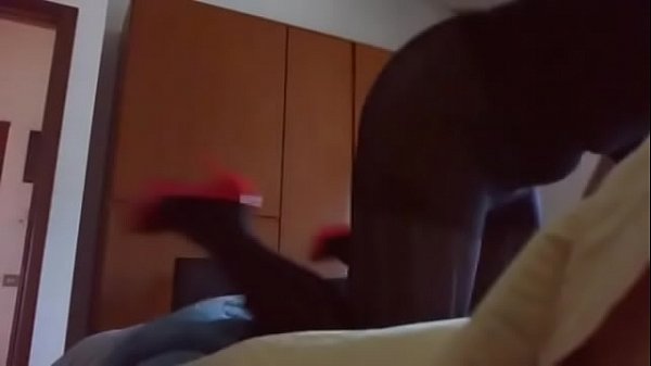 Ich ersticke in meiner Strumpfhose eine schöne Zentai-Sammlung, um dich geil zu machen