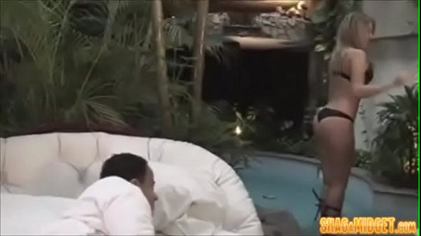 48 nano, sesso retrò nano