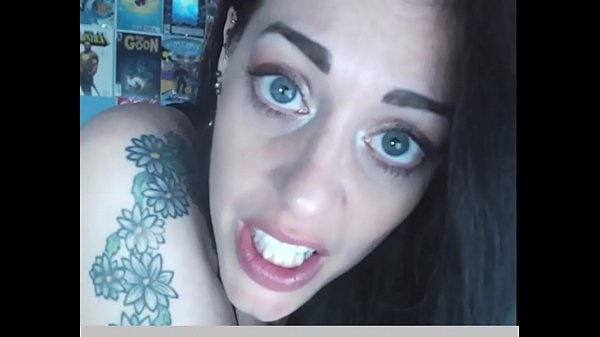 Combien de bites as-tu sucé ces derniers temps, perdant ?