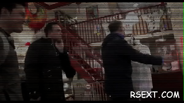 Lucky dude gets his dong sucked hard by an amsterdam