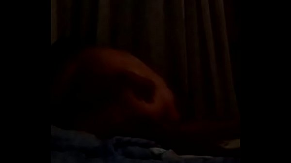 Esposa saiu &eacute_ a vizinha veio cavalgar