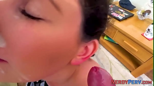 Los nerds de Yorkshire facializan al elegante británico