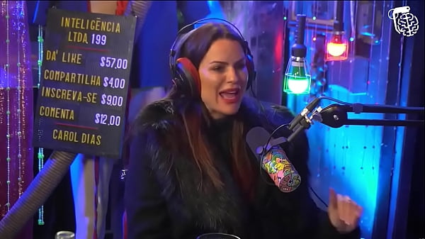 DER P&Acirc_NICO-BÜHNENDIREKTOR HAT DIE PANIKATEN GEDEmütigT – CAROL DIAS SPULT SCHNITTE ZURÜCK