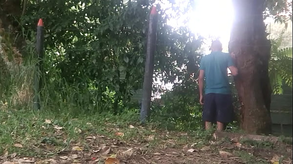 Whore from Medellin Colombia gives me a delicious blowjob as a Christmas gift on the street, public video with Lustylatinasex