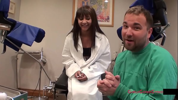 Pretty Teen Girl teases in teen