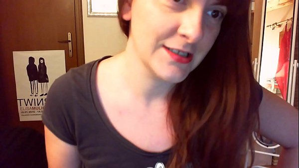 Bist du, kleiner Wichser, bereit, wie eine Schlampe dominiert zu werden?