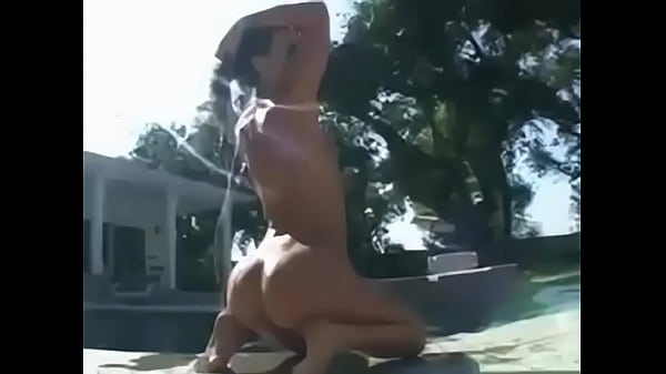 Naomi Russell incre&iacute_ble