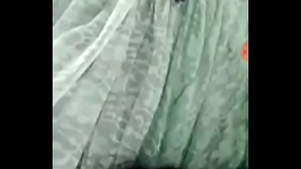 Videollamada caliente con amiga me ense&ntilde_a sus tetas grandes