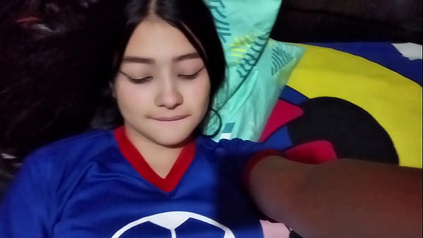 I WAITED FOR THE CUCKOLD TO LEAVE THE HOUSE TO GIVE MY PUSSY TO THE BIG COCK (REAL HOMEMADE)