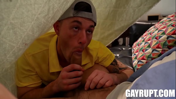 ¡El culo de Eddie Patrick y rsquo_s follado por Ryder en un juego caliente y en movimiento!