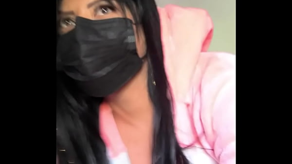 Beautiful and photogenic!! I'_m very excited because I got divorced and now I'_m looking for an African-American husband with a big penis to have sex with day and night at any time.