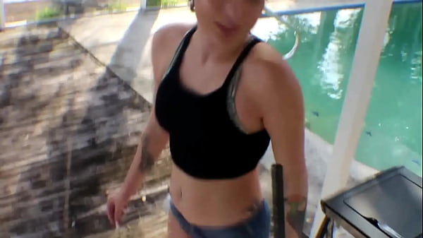 NDNgirls #18 Chicas indias nativas americanas: ¡Bellezas exóticas raras de la nación Navajo y Cree directamente de Rez! Estrellas porno, MILF y aficionados nativos americanos reciben un creampie de una BBC