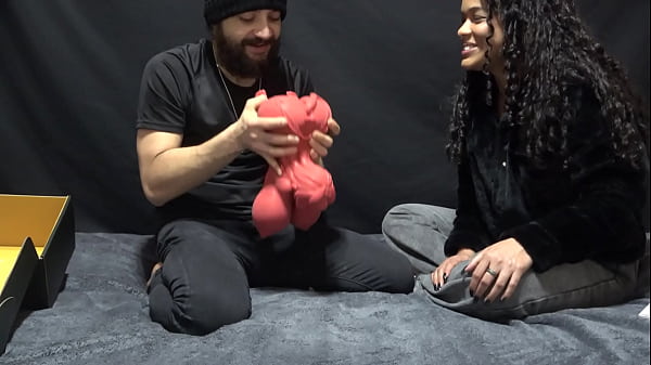 Unboxing the new Meru the succubus of MRLSEXDOLL that my stepsister gave me... XattlaLust.