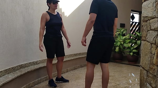 Sapat&atilde_o fucking macho lost a football bet and had to pay with his pussy