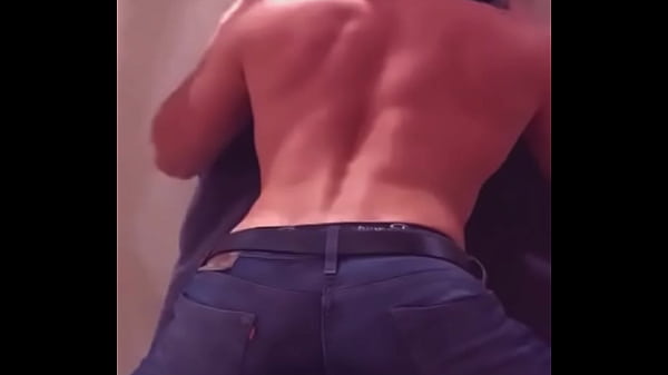 He is horny to see my naked ass after bathing in the gym and he fucks me