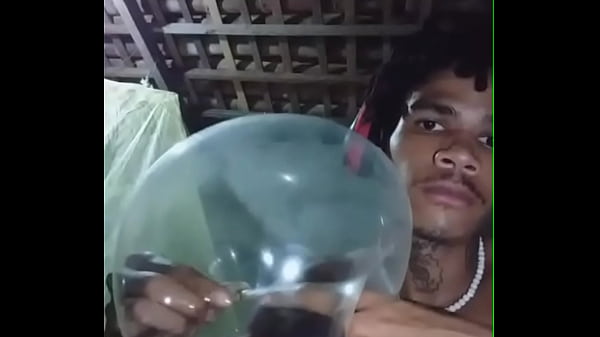 How to make an artificial ass at home, simple, practical and quick, with just a condom and a thread