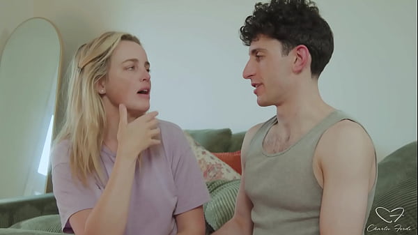 Phỏng vấn: The Holidays có Charlie Forde, Nick Strokes