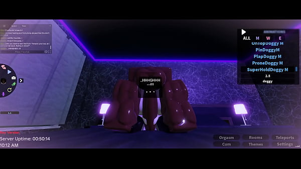 Sie dehnt die Löcher dieses Katzenmädchens aus und versohlt ihr weiterhin den fetten Arsch