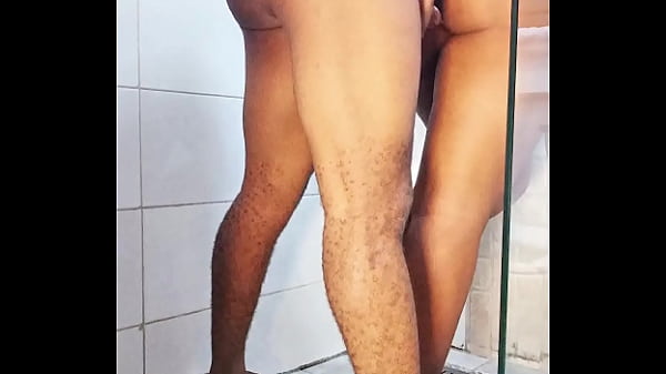 Erstaunlich wilder Teenie hat Spaß