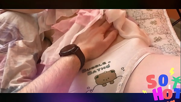 Alors ils ont bu du thé avec un collègue, ici ils ont parlé travail !