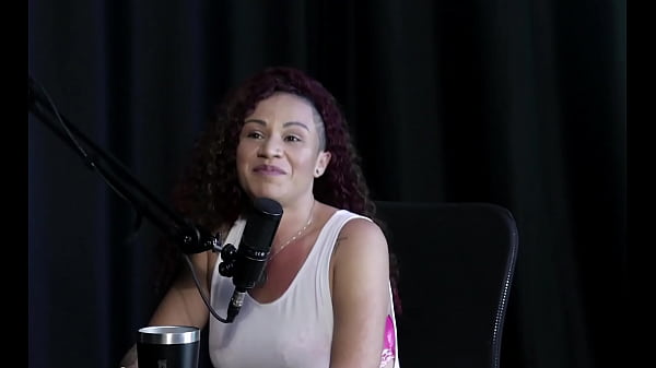 Teen bi_sessuale si diverte in video