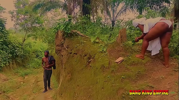 BIG DICK PORNSTAR FUCKED BBW NATIVE HEALER ON THE OUTDOOR STREAM PATH WHILE PICKING NATURAL LEAFS