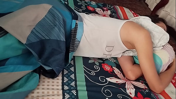 Ich habe die Frau meines besten Freundes gefickt, er ging zur Arbeit und ich ging, um ihn zu ficken, weil ich gefickt werden wollte