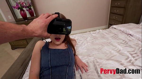 L'amica della figliastra la inganna in un trio all'oscuro: Lana Smalls, Laney Grey, Mike Mancini