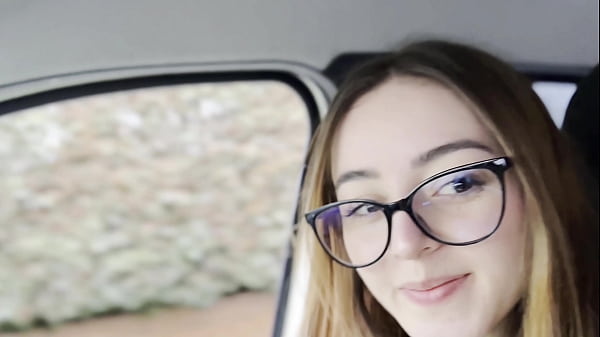 The cafeteria employee enters my car and drains my balls