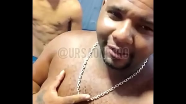 ICH HABE DEN POSTURED MLK VON TWITTER ANRUFEN, UM DIE ARBEIT FÜR MICH ZU TUN UND MEINE MAVAMBOS ZU BEFRIEDIGEN!!