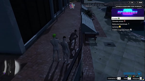 Agenti del Comando Segreto estorcono Mario Broxas