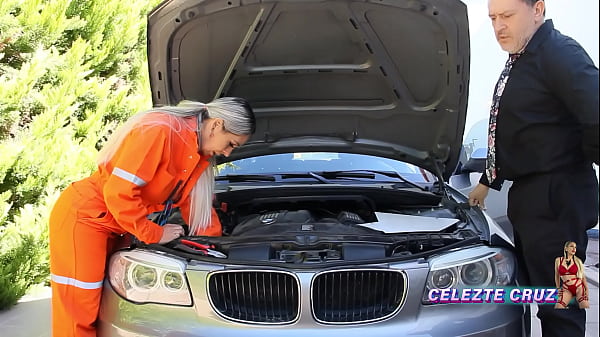 The guy I went to fix the car was crazy and when he discovered my torn overalls he got horny and fucked me on top of the car