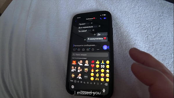 Vero tradimento. La moglie di nascosto dal marito dorme per soldi con uomini diversi. Sesso anale