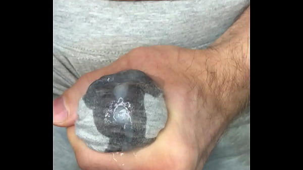 CUM IN LEGGINGS! I masturbate my dick and sperm seeps through gray leggings! Close-up