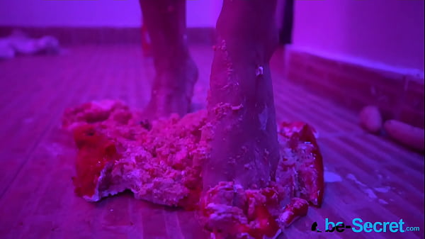 BeSecret. Yes I know, don'_t play with money and food, but today it'_s an exceptional situation and if you want to know!!?? This cake felt after my sexual action even better