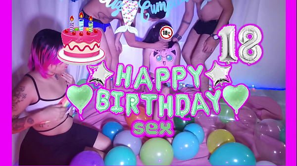 iniciación sexual de mi hermanastra adolescente le compré dos vergas para que se la cogieran el día que cumplió 18 se descontroló y se montó una orgía hiperversosdaniela hentai