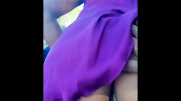 Madrastra caliente jovencita se deja culear con su hijastro despu&eacute_s de la fiesta en la selva