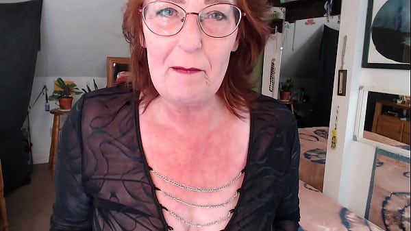 984 CBT und abfällige Beschimpfungen von DawnSkye1962 für meinen dunkelhäutigen Liebhaber, der mit einem Gesichts-POV endet