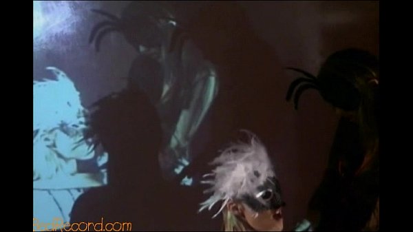 When the Boyz are Away the Girlz Will Play 4 TAG tôn sùng,tanga,gstring,mask,bikini,đồ lót,hiddencam